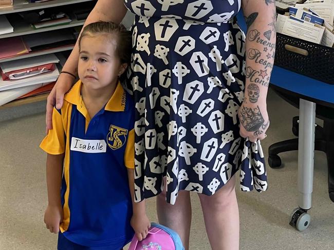 Kayla Holland and Isabelle Barkle at Torquay State School for Isabelle’s first day of Prep.