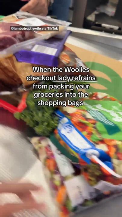 Shopper slams Woolies over 'rude' check-out act
