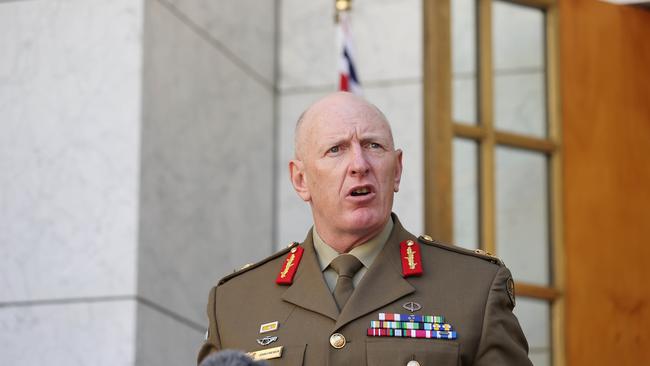 Lieutenant General Frewen says under-40s are the holdouts when it comes to the booster shot. Picture: NCA NewsWire / Gary Ramage