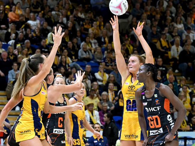 Steph Fretwell will be crucial to Lightning’s final series. Picture: Bradley Kanaris/Getty Images