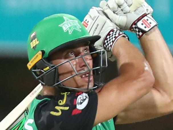 BRISBANE, AUSTRALIA - FEBRUARY 08:  Marcus Stoinis of the Stars bats during the Brisbane Heat v Melbourne Stars Big Bash League Match at The Gabba on February 08, 2019 in Brisbane, Australia. (Photo by Chris Hyde/Getty Images)