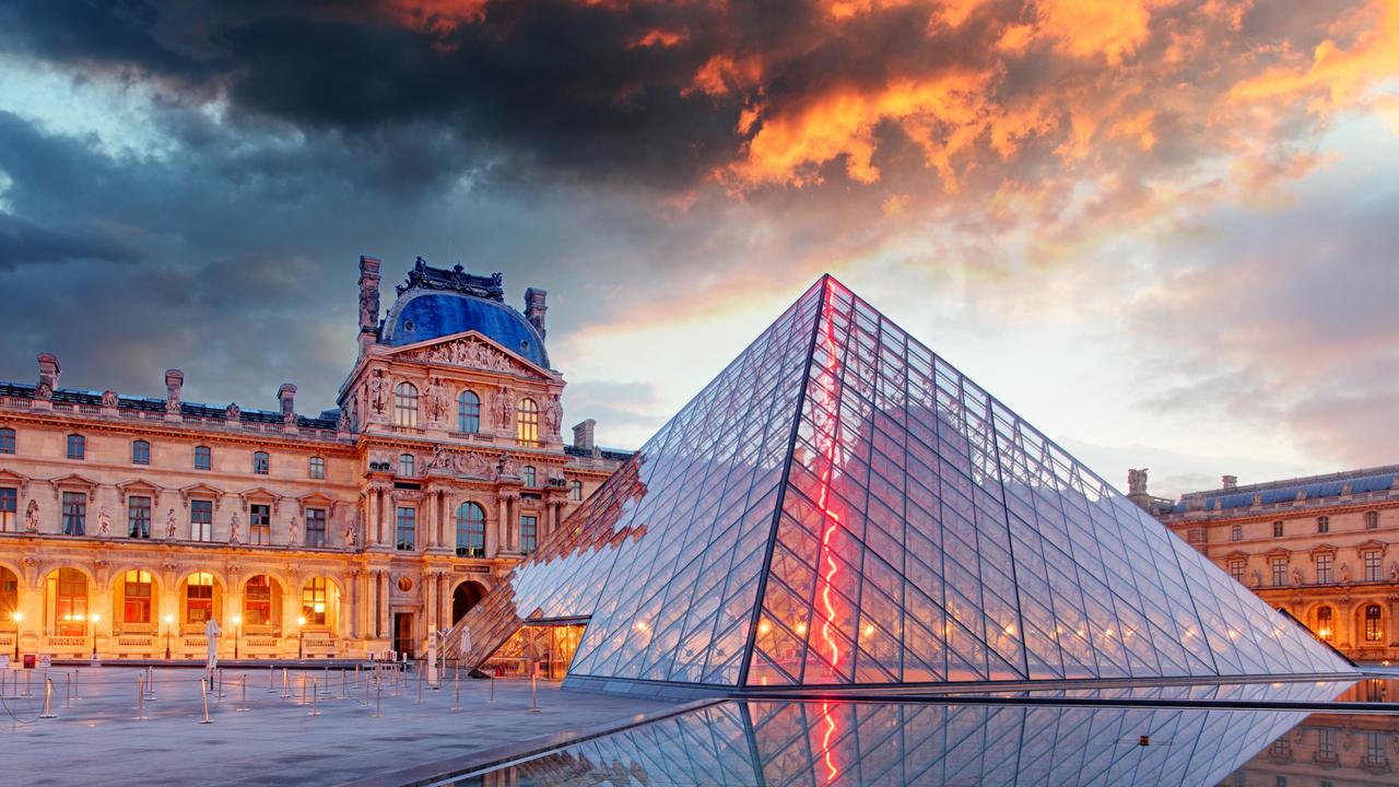 Louvre Museum - The Louvre is Paris's most renowned museum