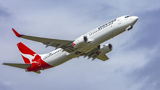 Qantas has launched a huge international sale with more than 100,000 discounted seats to nine destinations across Asia.