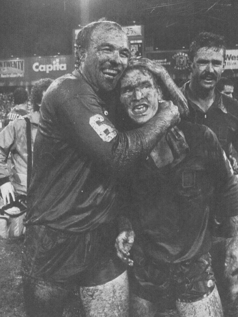 Wally Lewis (left) and Allan Langer in 1987.