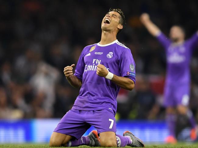 Cristiano Ronaldo to be offered stunning £105M-A-YEAR as Chinese