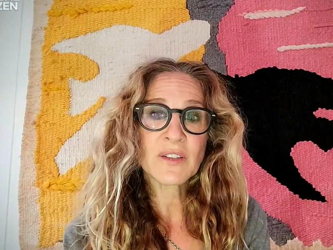 Sarah Jessica Parker has battled against her ageing hands. Picture: YouTube