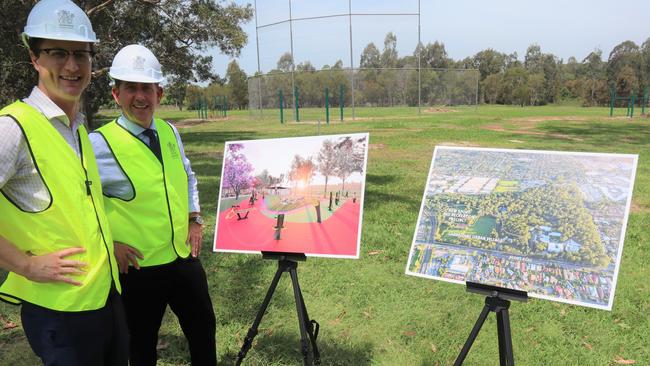 Member for Aspley Bart Mellish and Minister for State Development, Manufacturing, Infrastructure and Planning Cameron Dick at the start of construction on Stage S of the Carseldine Urban Village development in November 2018.