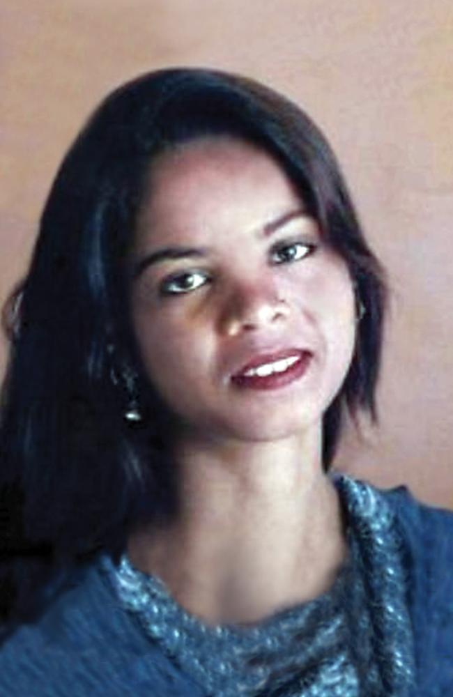 Pakistan Blasphemy Husband Of Pakistan Blasphemy Case Woman Asia Bibi Pleads For Asylum