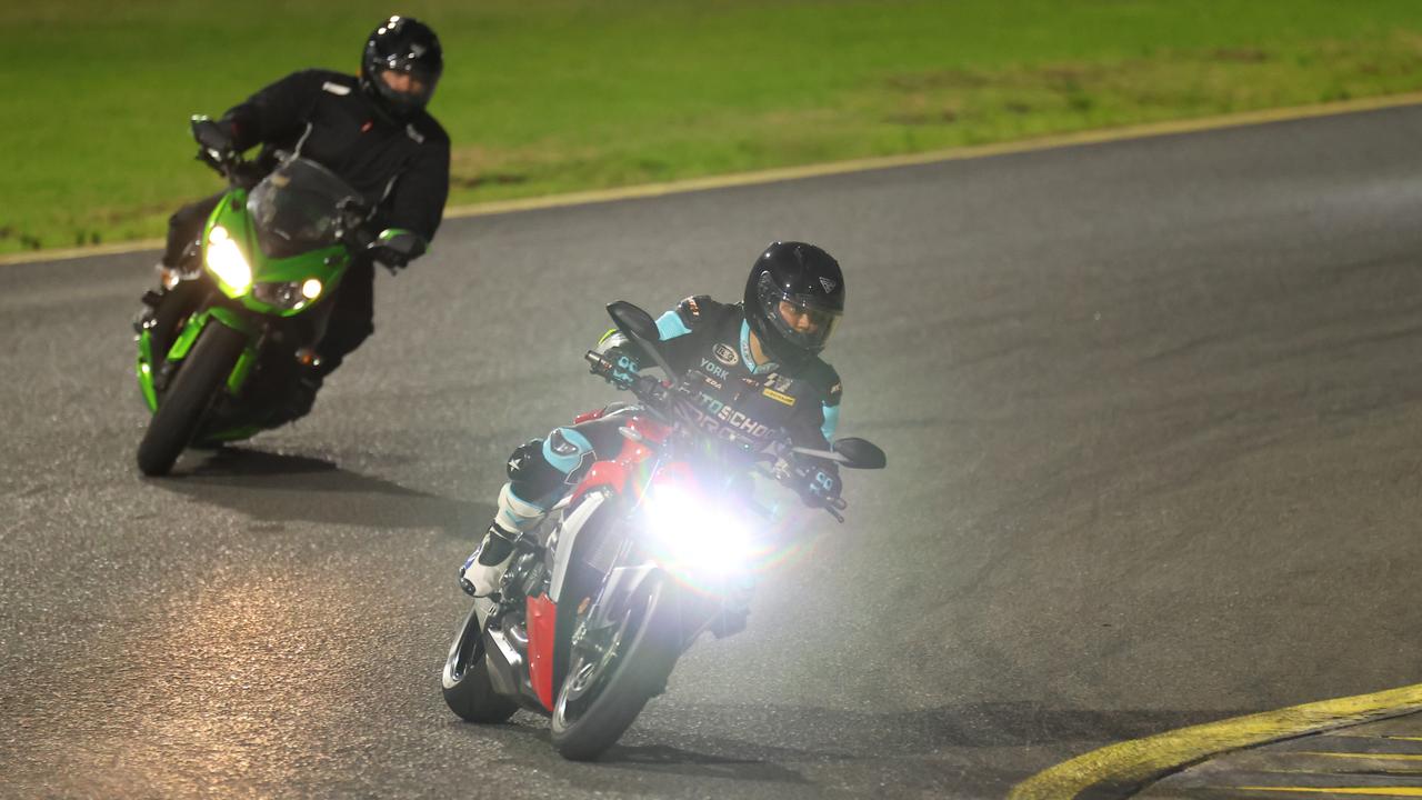 MotoSchool coaches show customers the right lines at Sydney Motorsport Park. Photo: MotoSchool/SDpics