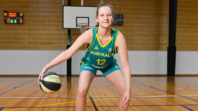 Sturt basketballer Chelsea Brook, pictured last year, is this year’s Halls Medallist. Picture: AAP/Brenton Edwards.