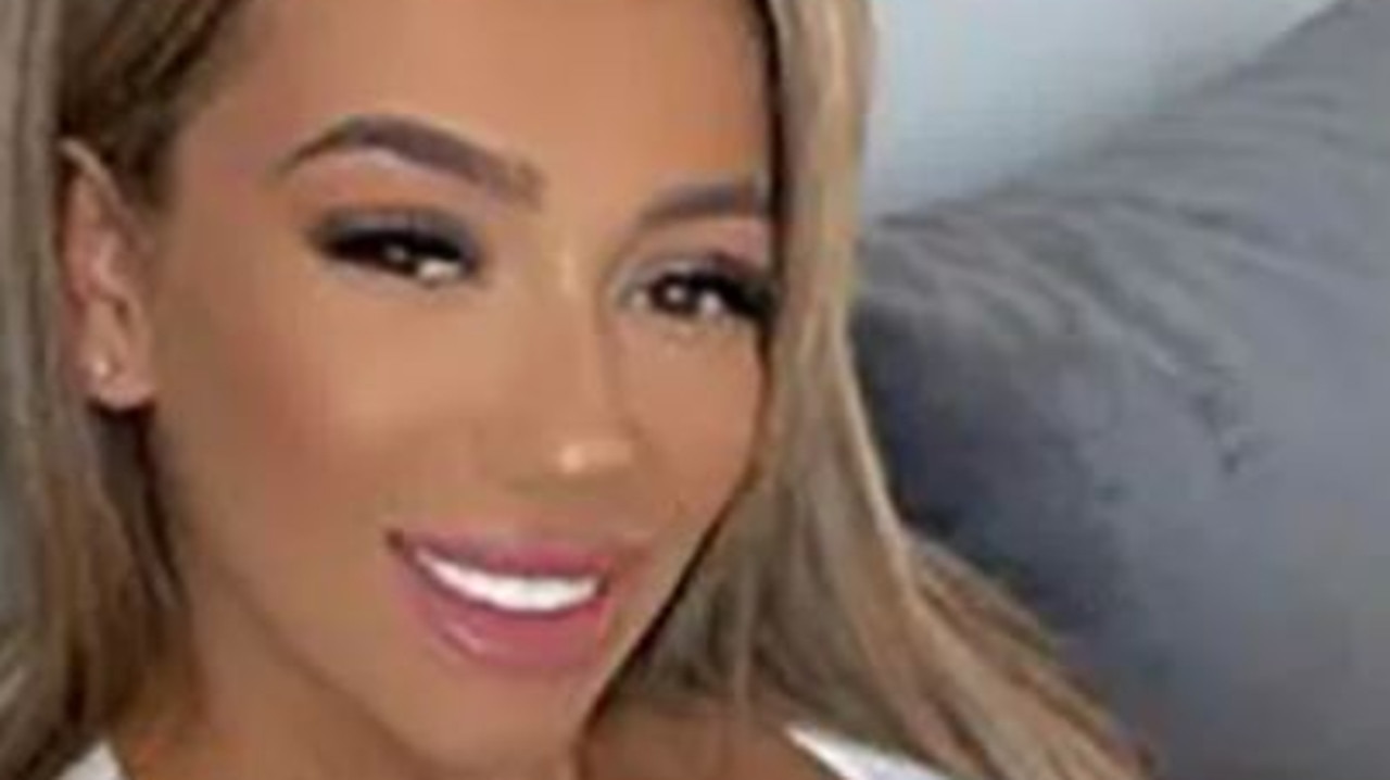 British mum dies days after ‘Brazilian bum-lift’ surgery aged just 26 ...