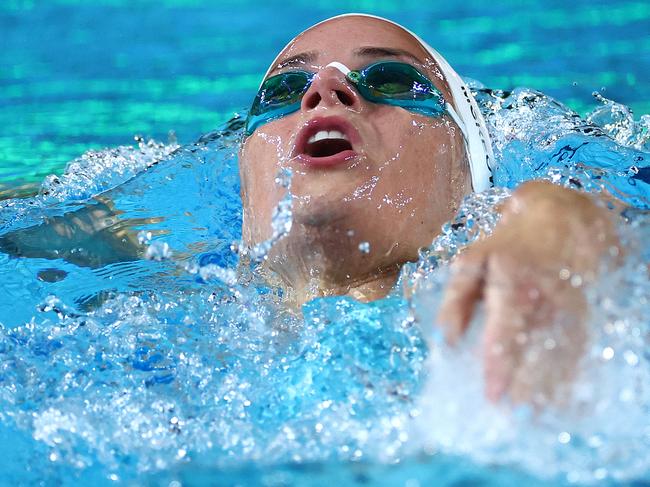 McKeown on her way to the 100 metres backstroke win. Picture: Quinn Rooney/Getty Images