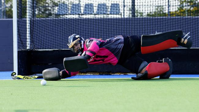 Cairns Brothers goalkeeper Rhiannon Forbes has been selected to represent Australia in the Australian Allstars Under 17s hockey team, travelling to Malaysia to compete against England, Japan, Malaysia and South Africa from November 18 to 26. Picture: Brendan Radke