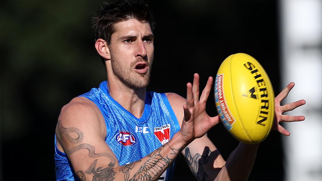 Sydney ruckman Sam Naismith marked his return with a KFC SuperCoach ton.