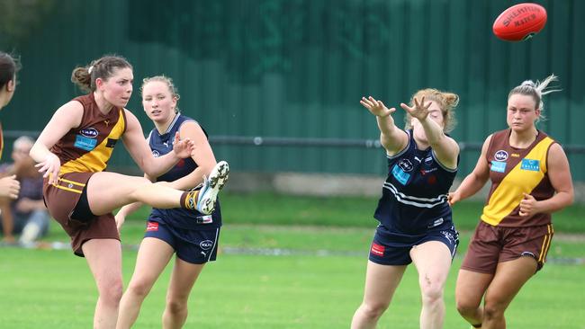 Kew’s Amelia Dawborn had a strong game against the Lions in Round 3. Pictures is Dawborn in action against Caulfield in Round 2. Picture: Hamish Blair