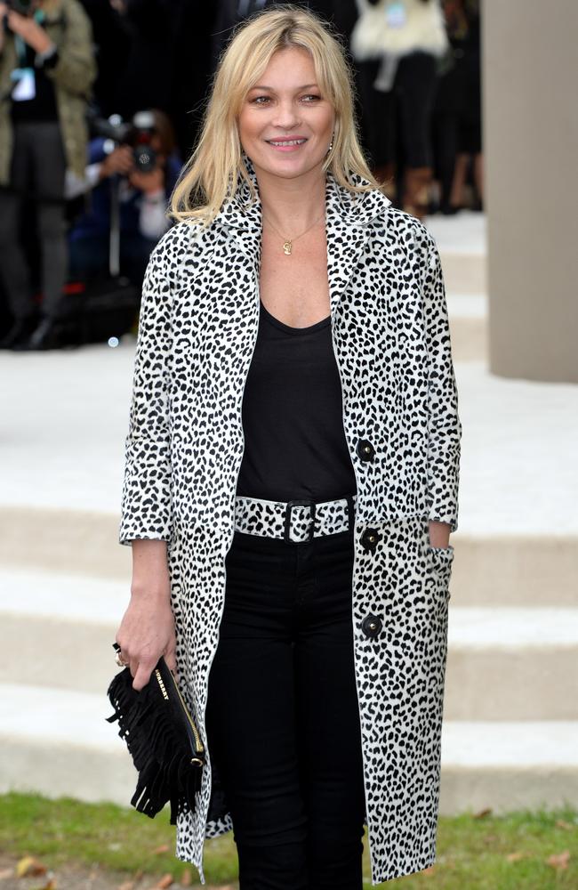 London Fashion Week: Cara Delevingne and St Vincent attend Burberry ...