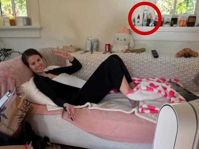 Selena Gomez has shared a NSFW pic.