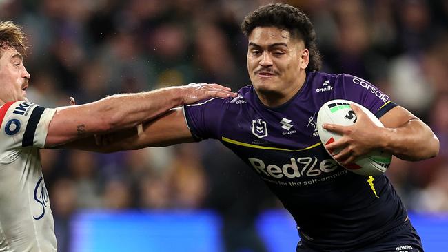 MELBOURNE, AUSTRALIA - SEPTEMBER 27:  Shawn Blore of the Storm fends off ConnorÃÂ Watson of the Roosters during the NRL Preliminary Final match between the Melbourne Storm and Sydney Roosters at AAMI Park on September 27, 2024 in Melbourne, Australia. (Photo by Cameron Spencer/Getty Images)