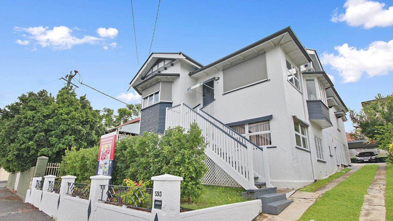 Rooming accommodation at 593 Sandgate Road, Clayfield, Qld is $300 a week, available August 1, 2024.
