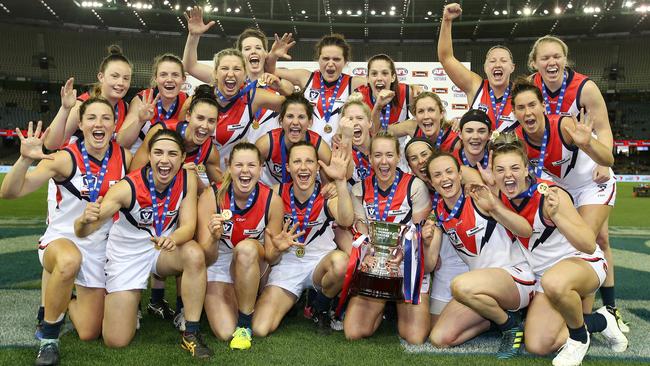 Darebin celebrate their fifth straight VFL premiership. Pic: Michael Klein