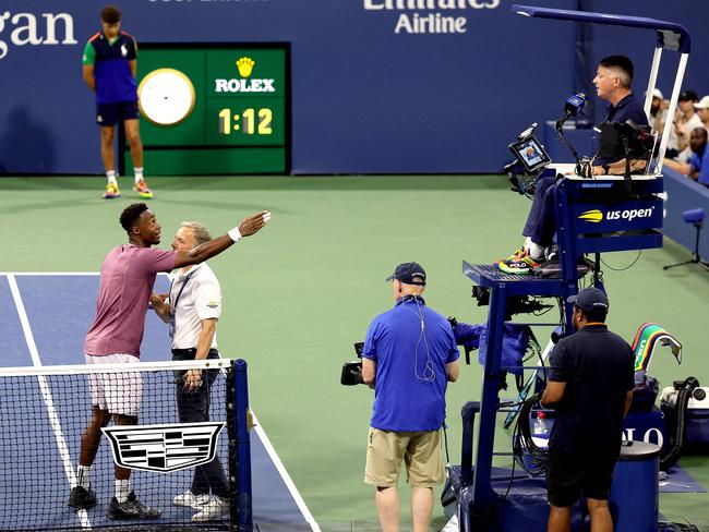 NEW YORK, NEW YORK - AUGUST 28: Gael Monfils of France argues a call with the umpire against Casper Ruud of Norway during their Men's Singles Second Round match on Day Three of the 2024 US Open at USTA Billie Jean King National Tennis Center on August 28, 2024 in the Flushing neighborhood of the Queens borough of New York City.   Jamie Squire/Getty Images/AFP (Photo by JAMIE SQUIRE / GETTY IMAGES NORTH AMERICA / Getty Images via AFP)