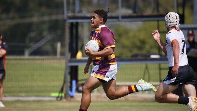 Vula Wate scored one of the tries of the season for Bulls in 2024. Picture: Warren Gannon Photography