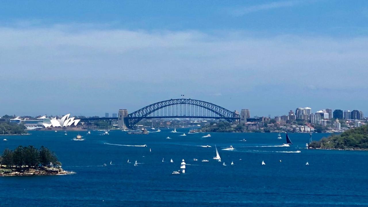 There are iconic harbour views. Picture: MilliondollarlistingSydney.