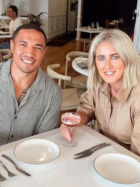 The Frizell’s out to eat. Credit: Instagram