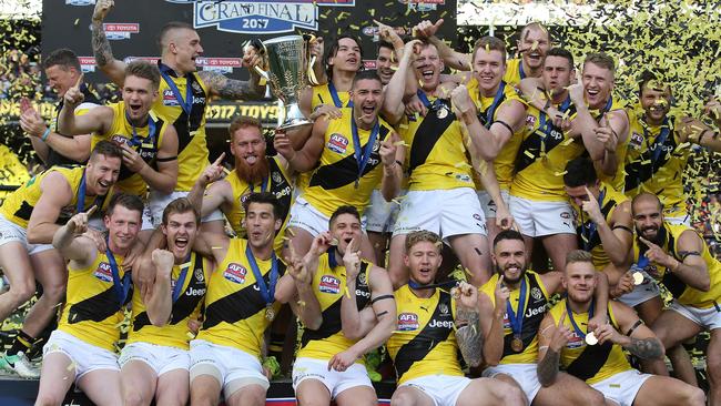 2017 AFL Grand Final. 30/09/2017. Adelaide vs Richmond at the MCG.  Richmond team premiers pic . Pic: Michael Klein