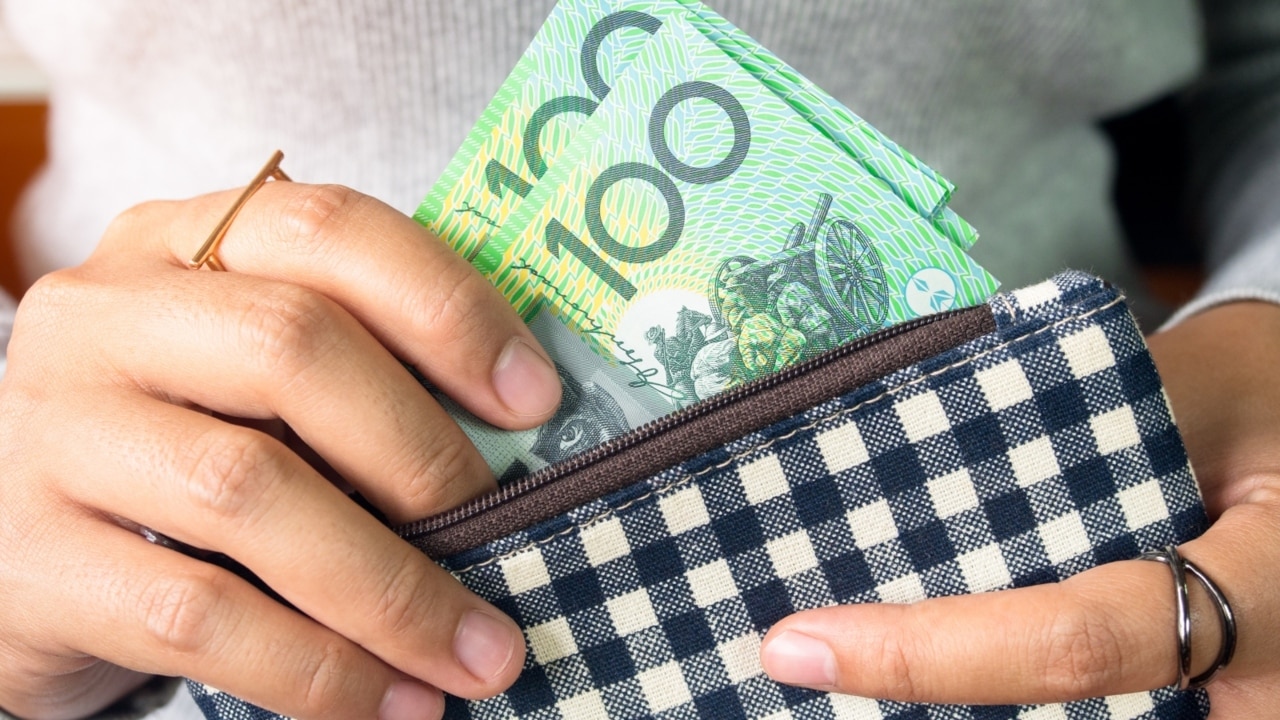 Aussie household savings to drive economic recovery