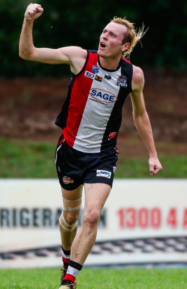 Southern Districts forward Jonathon Ross kicked five goals in the win over Darwin Buffaloes in Round 13 of the 2023-24 NTFL season. Picture: Celina Whan / AFLNT Media