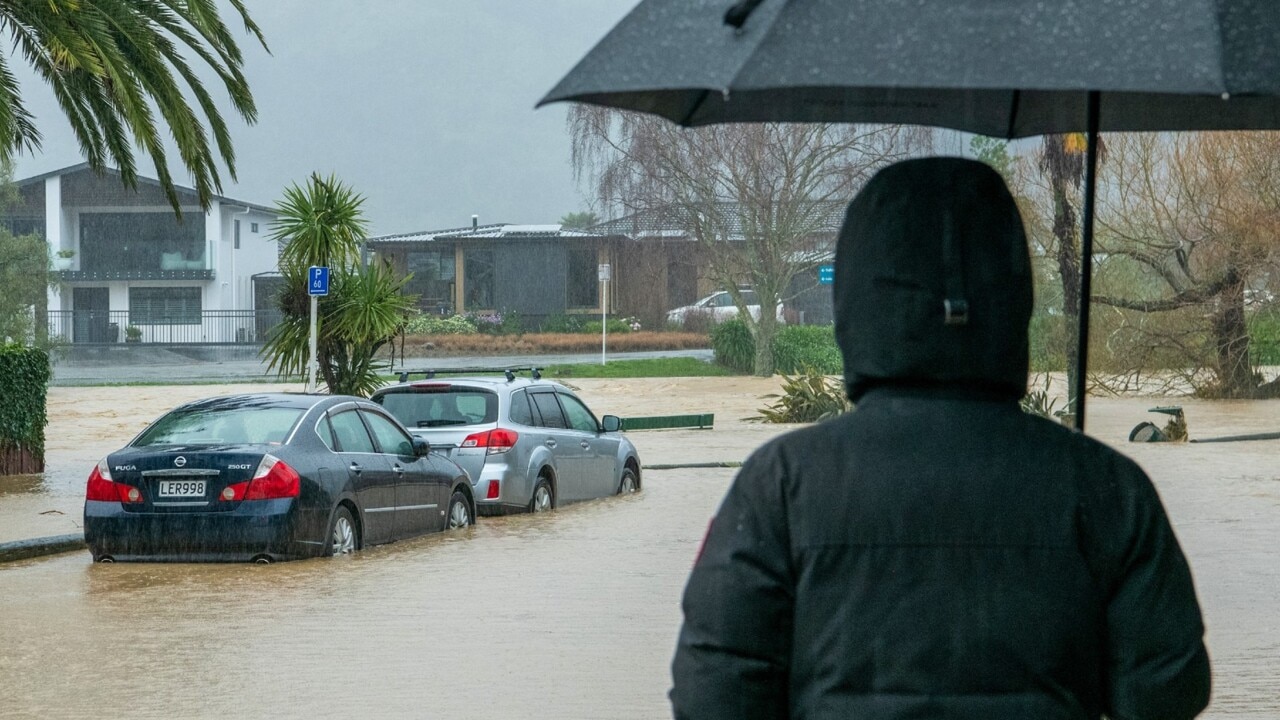 Ardern surveys flood damage on NZ's South Island