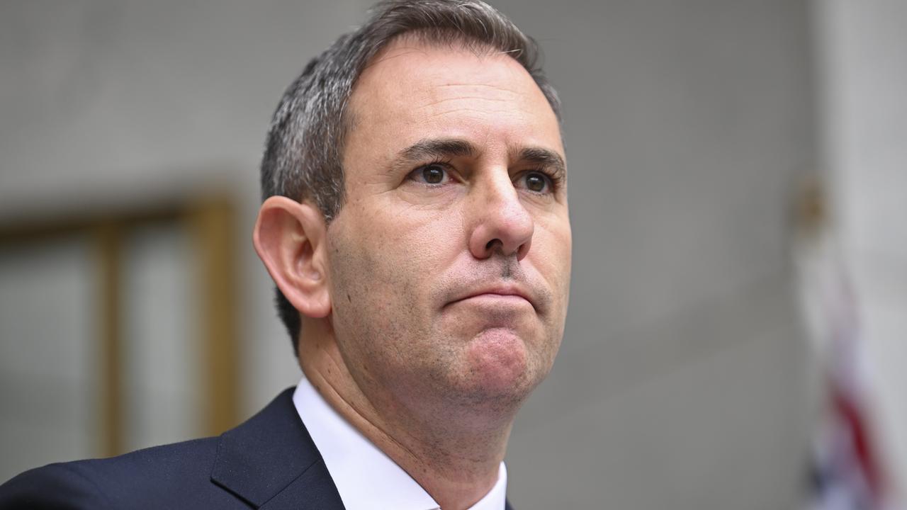 Treasurer Jim Chalmers curtailed expectations ahead of the Wednesday’s release of fresh National Accounts data. Picture: NewsWire / Martin Ollman