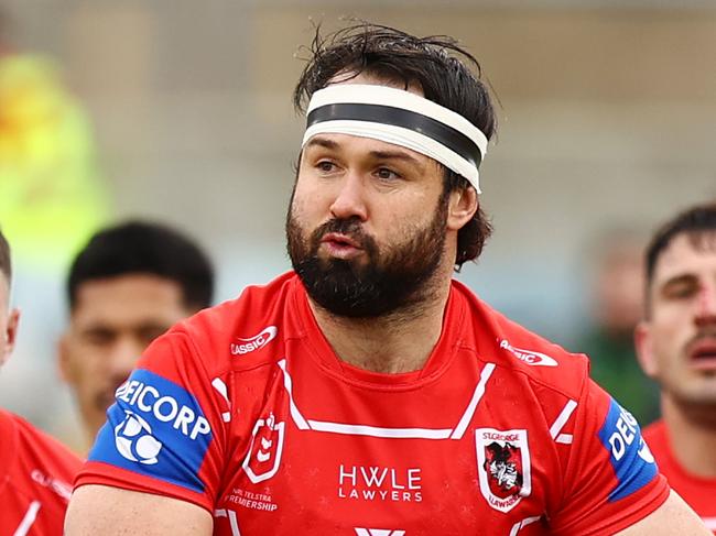 CANBERRA, AUSTRALIA - AUGUST 14: Aaron Woods of the Dragons in action during the round 22 NRL match between the Canberra Raiders and the St George Illawarra Dragons at GIO Stadium, on August 14, 2022, in Canberra, Australia. (Photo by Mark Nolan/Getty Images)