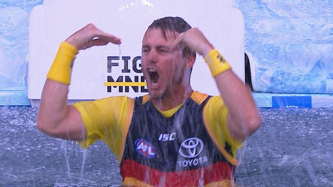 Lleyton Hewitt heads into the pool for Big Freeze.