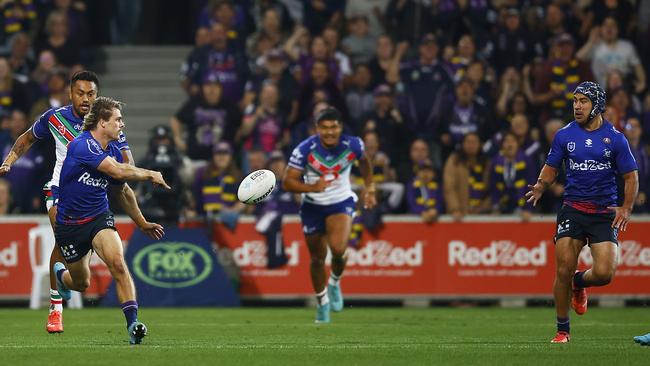 Ryan Papenhuyzen sets up teammate Jahrome Hughes. Picture: Daniel Pockett/Getty Images