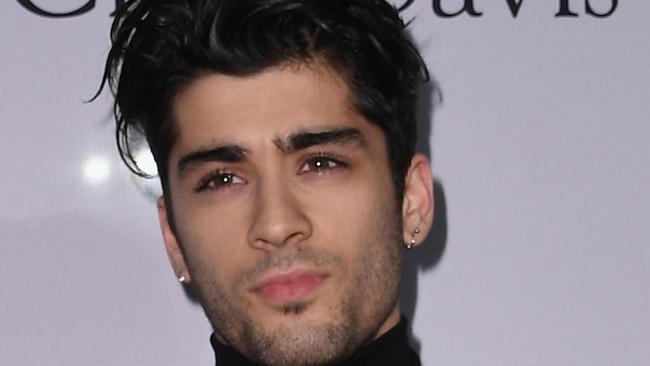 Zayn Malik shaves head and goes completely bald on Instagram   — Australia's leading news site