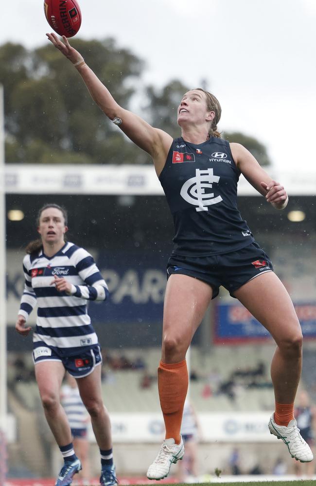 Breann Moody starred in the ruck on Saturday. Picture: Daniel Pockett/Getty Images.