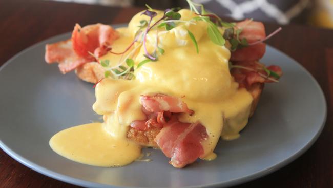 Espresso Moto’s eggs benedict. Pic Tim Marsden