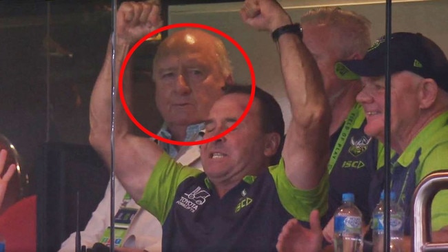 Alan Jones spotted. Pic: Fox Sports