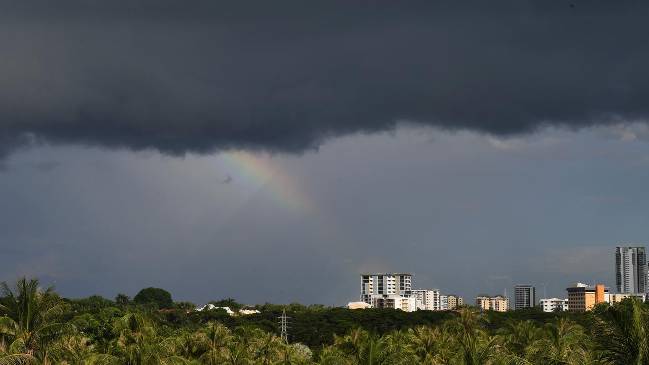 Hot topic: When the Top End monsoon is expected to arrive