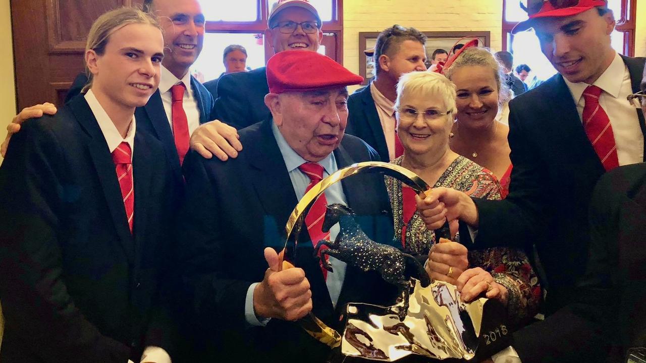 The late John Allen with family members (including son Peter, second from left) after Redzel won The Everest in 2017. Picture supplied by Peter Allen