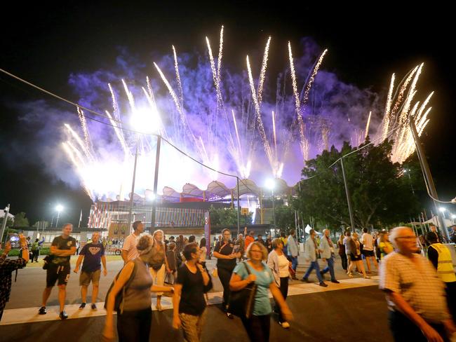 Crowds leave the Commonwealth Games closing ceremony before it finishes. Picture: Mike Batterham