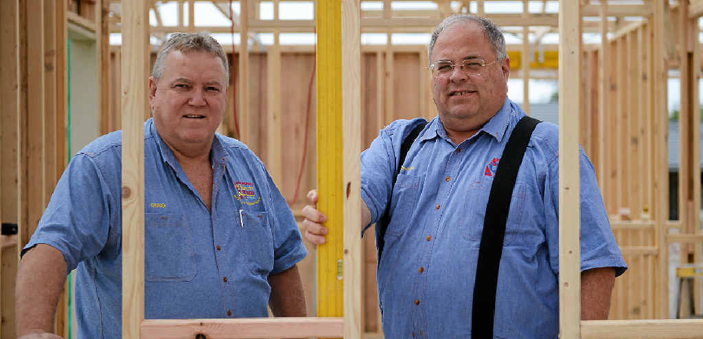 BUILDING CONFIDENCE: Craig Kelly and Scott Kilpatrick are hoping the new Back to Work Employment Package released in the budget yesterday will boost confidence in the region. Picture: Allan Reinikka Rokabuildin