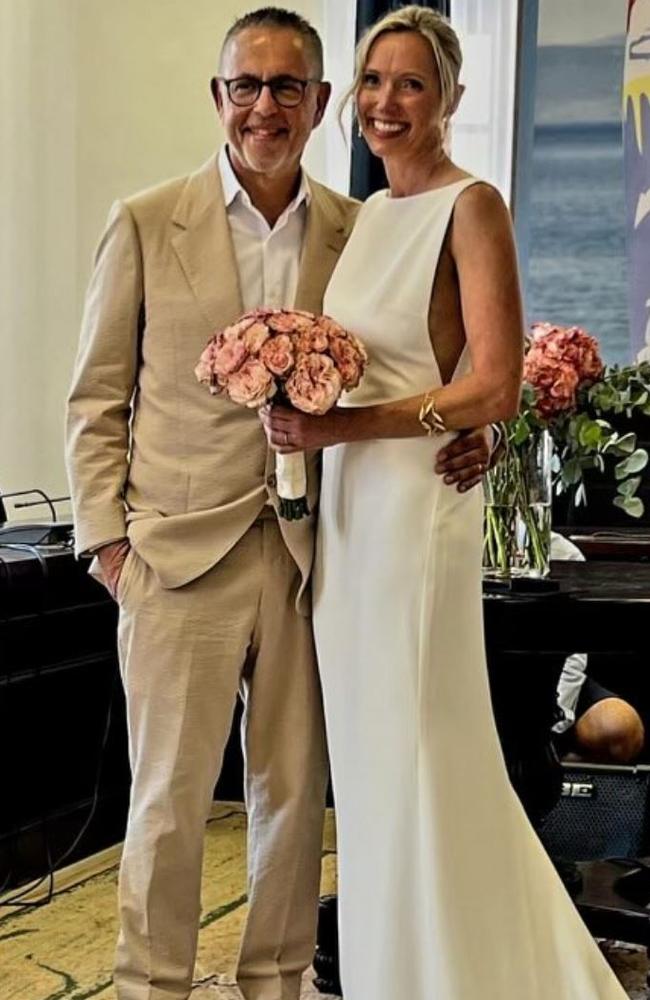 Norman Swan weds ABC radio producer Kate Hamann on the Greek island of Hyrda. Picture: Twitter/X.