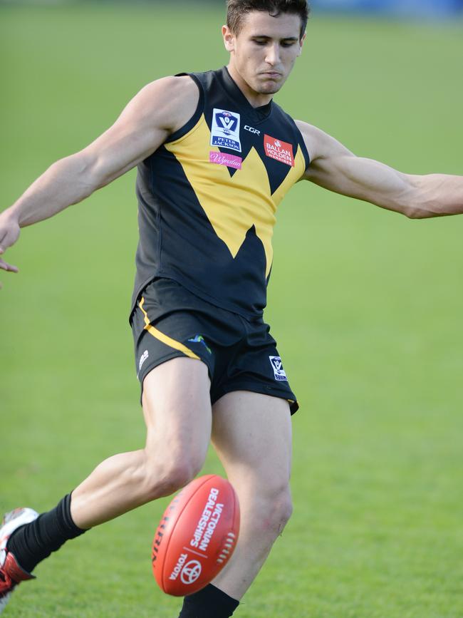 Fordham on the go for Werribee. Picture: Kris Reichl