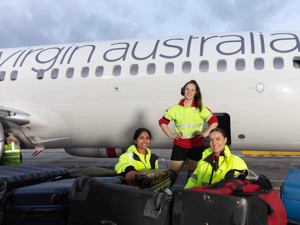 The flight had an all-female team in the flight deck and cabin, managed by an all-female pit crew team in both ports.