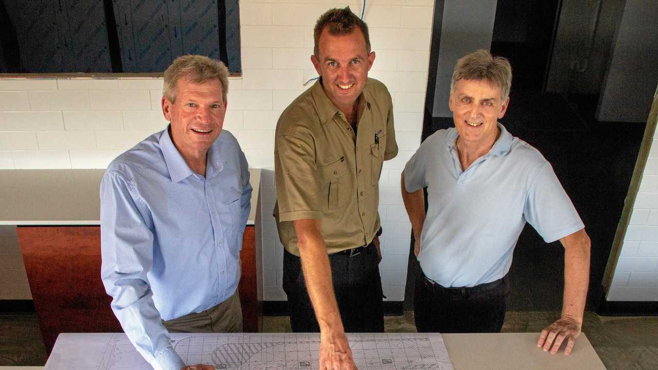 GOOD PLAN: Member for Lockyer Jim McDonald, with Rusty's service station builder John Fazackerley and owner Ross McPhee, says the new exit onto Niemeyer Rd will enhance road safety in the area. Picture: Dominic Elsome