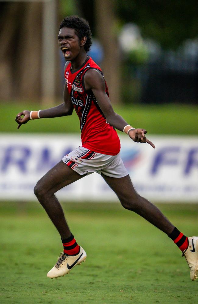 Thaddeus Puautjimi playing for the Tiwi Bombers in the 2024-25 NTFL season. Picture: Patch Clapp / AFLNT Media