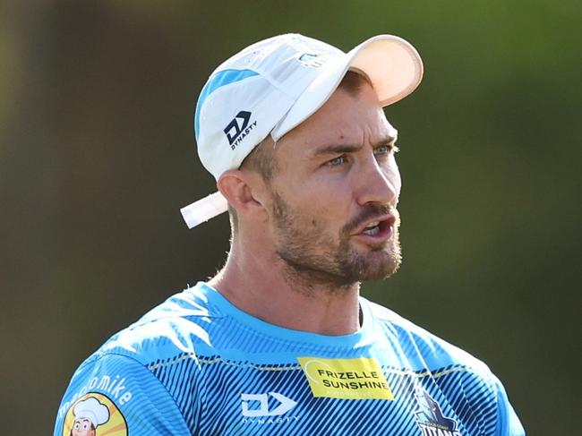 GOLD COAST, AUSTRALIA - APRIL 19: Kieran Foran and David Fifita during a Gold Coast Titans NRL training session at IKON High Performance Centre on April 19, 2023 in Gold Coast, Australia. (Photo by Chris Hyde/Getty Images)